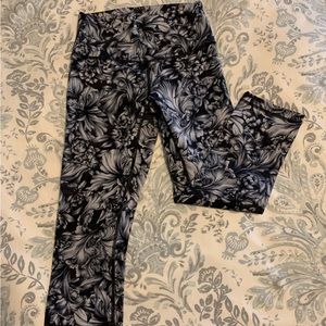 Lululemon Wunder Under Tight